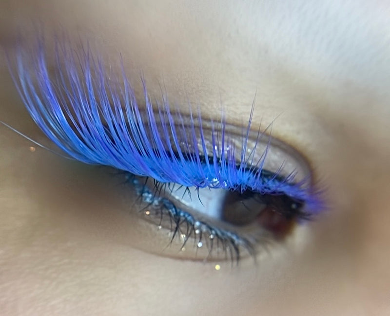 Blue Ombré False Lashes ‘Meta Blue’