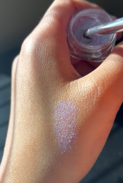 Multichrome Loose Eyeshadow | Hologram Queen